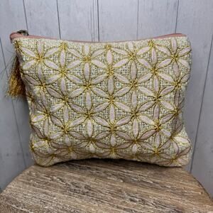 Pink Tan Floral Makeup Bag Flower Coin Puse Pouch Accessory Bag NEW Womens Bag